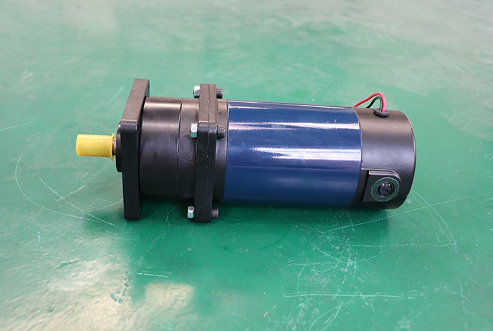 小型直流電機減速機供應，減速電機的調(diào)速方法有哪些?